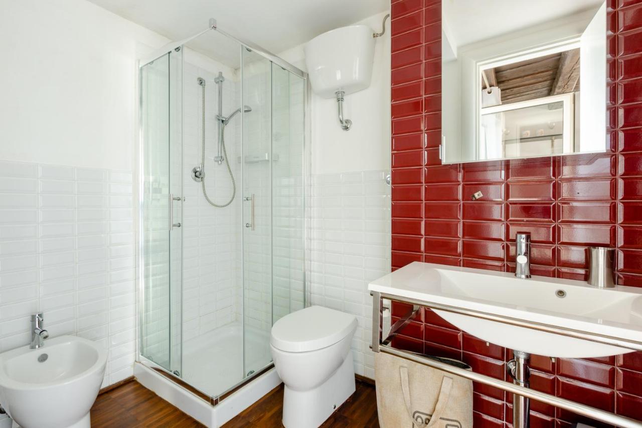 בארי Just Here Apartments - La Mansarda מראה חיצוני תמונה